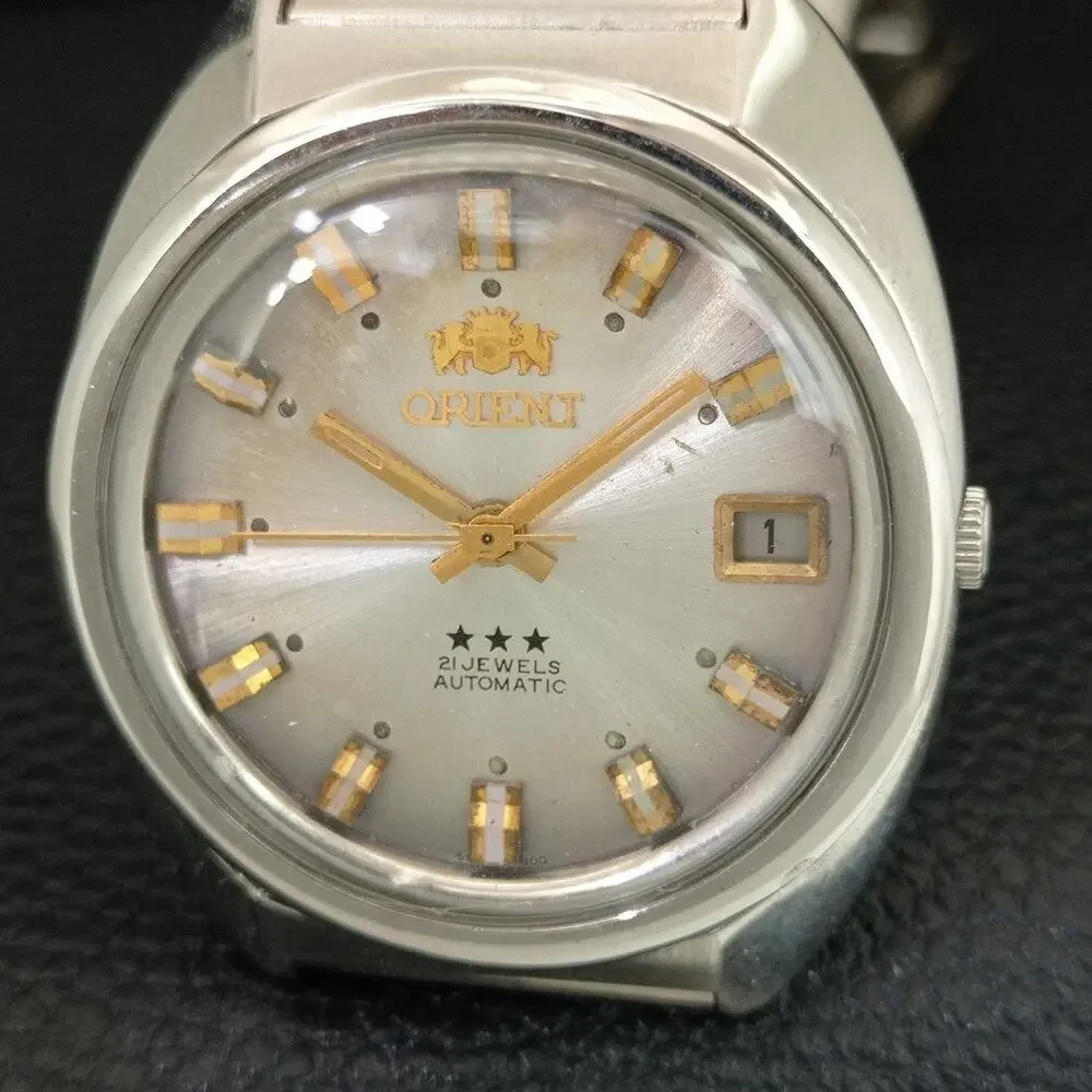 Vintage 1982 Orient Automatic Mens Silver Watch W/daydate & Patina accents